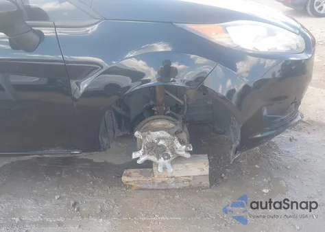 2014 Ford Fiesta Se z USA, uszkodzony, nr VIN 3FADP4BJ7EM212012